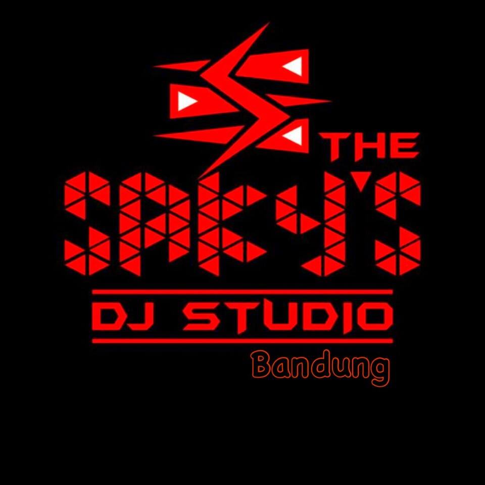 the sakys dj studio.jpg