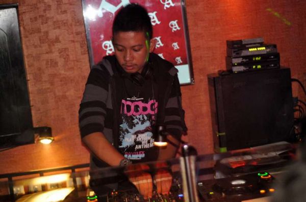 DJ EGI.jpg