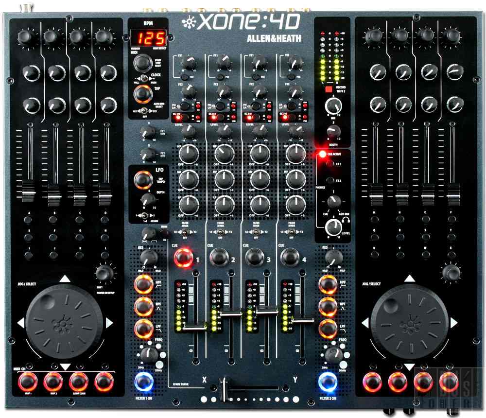 xone4d-b.jpg