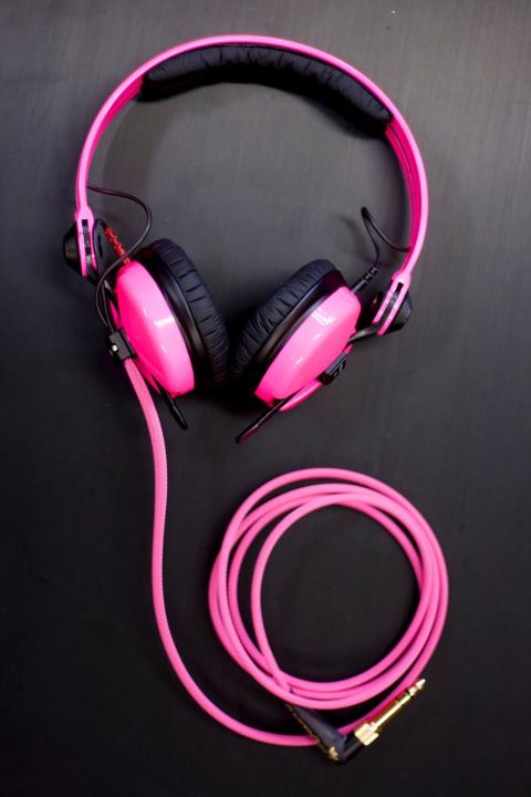 Cable Wrap - UV Pink (Sennheiser HD-25).jpg