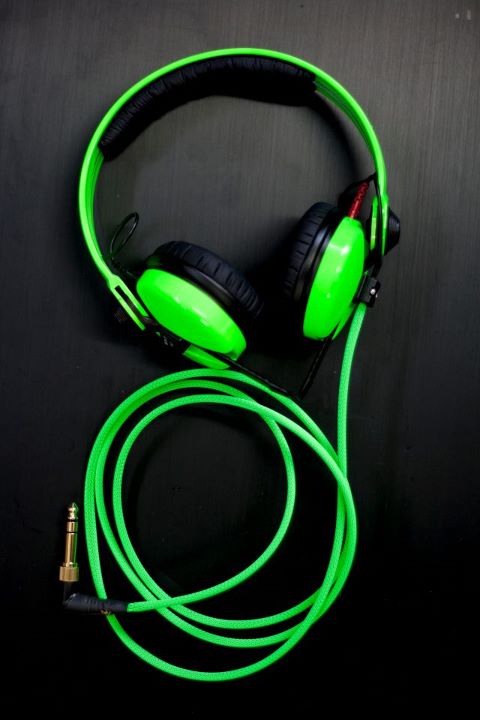 Cable Wrap - UV Green (Sennheiser HD-25)2.jpg