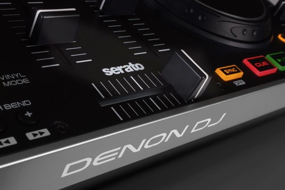 denon-mc2000.jpg