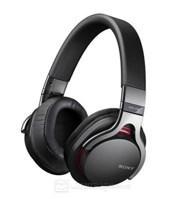 Sony-MDR-1R-MK2-Bluetooth-Headphones-15159095-7.jpeg